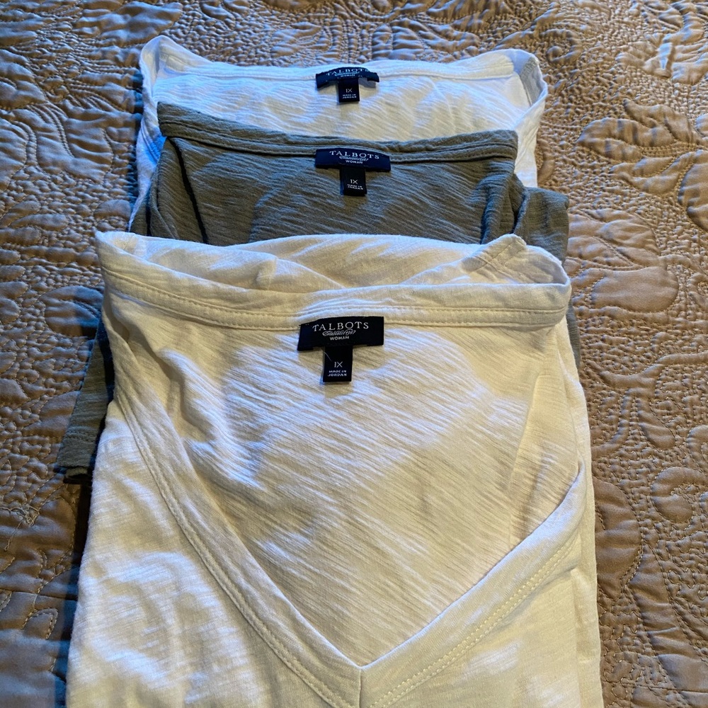 Pima Cotton V-neck Tees (3)